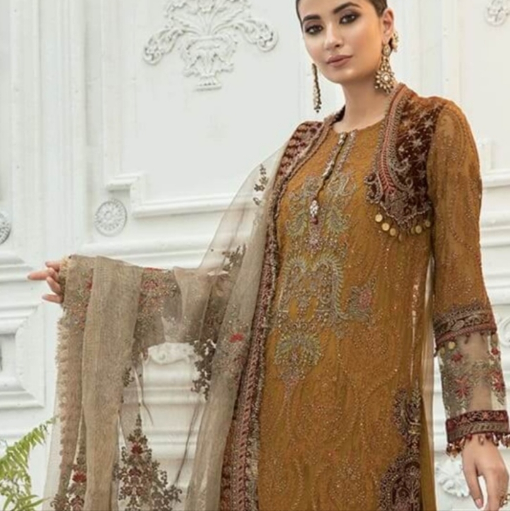 Pakistani Indian Designer Dress - image 2
